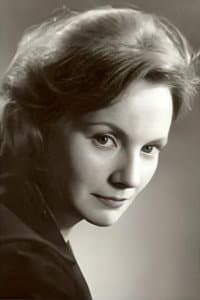 Dilys Hamlett